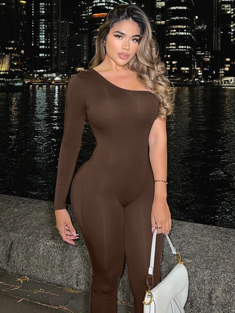 Dulzura Sexy Y2K Clothes One Shoulder Long Sleeve Backless Bodycon Jumpsuit For Women Club Sporty Streetwear Romper Fall Outfits
Dulzura Sexy Y2K Clothes One Shoulder Long Sleeve Backless Bodycon Jumpsuit For Women Club Sporty Streetwear Romper Fall Outfits