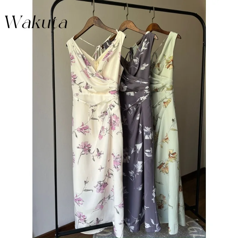 WAKUTA Elegant V Neck High Waist Bodycon Vest Dress Sweet Print Sleeveless Slim Vestido Ruched Ruched Mid-length Robe Streetwear
WAKUTA Elegant V Neck High Waist Bodycon Vest Dress Sweet Print Sleeveless Slim Vestido Ruched Ruched Mid-length Robe Streetwear
