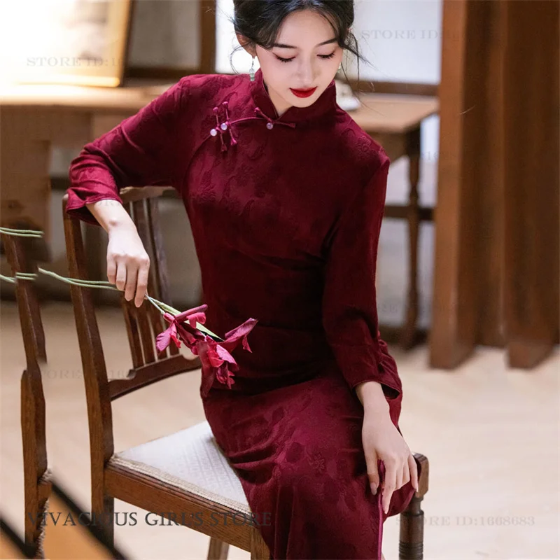Oversize Chinese Traditional Qipao Hanfu SEXY Classic Long Cheongsam Women Chinese Dress Retro National Costume Evening Dress
Oversize Chinese Traditional Qipao Hanfu SEXY Classic Long Cheongsam Women Chinese Dress Retro National Costume Evening Dress