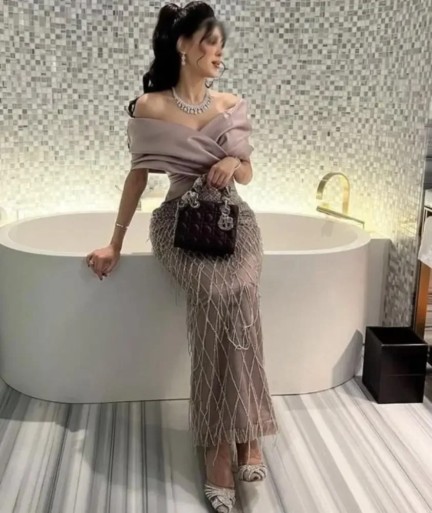Arabia Statement Cape Gown For Evening Dresses Black One-Shoulder Crystal Dress For Gala Party Prom Dresses
Arabia Statement Cape Gown For Evening Dresses Black One-Shoulder Crystal Dress For Gala Party Prom Dresses