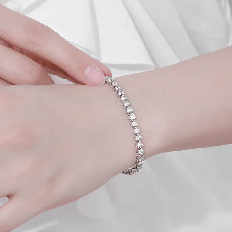 ShinyGold Luxury Solid Platinum PT950 Women's 3mm Heart Bracelet Moissanite Diamond Tennis Chain
ShinyGold Luxury Solid Platinum PT950 Women's 3mm Heart Bracelet Moissanite Diamond Tennis Chain
