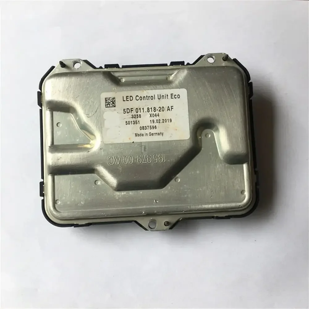 5DF 011,818-20/AF 5DF01181820AF 5DF011818-20/AF 5DF01181820AF оригинальный б/у
5DF 011,818-20/AF 5DF01181820AF 5DF011818-20/AF 5DF01181820AF оригинальный б/у