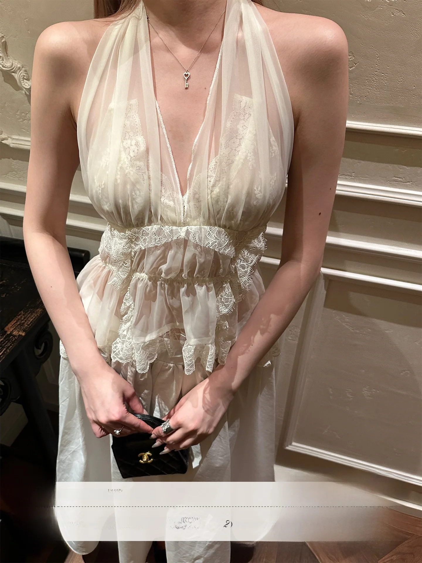 Rase Le Sol Moonlight Trap Lace Halter Neck Backless Vest Women's Short Length Polyester Fiber Vest with Chest Pad Summer 2026
Rase Le Sol Moonlight Trap Lace Halter Neck Backless Vest Women's Short Length Polyester Fiber Vest with Chest Pad Summer 2026