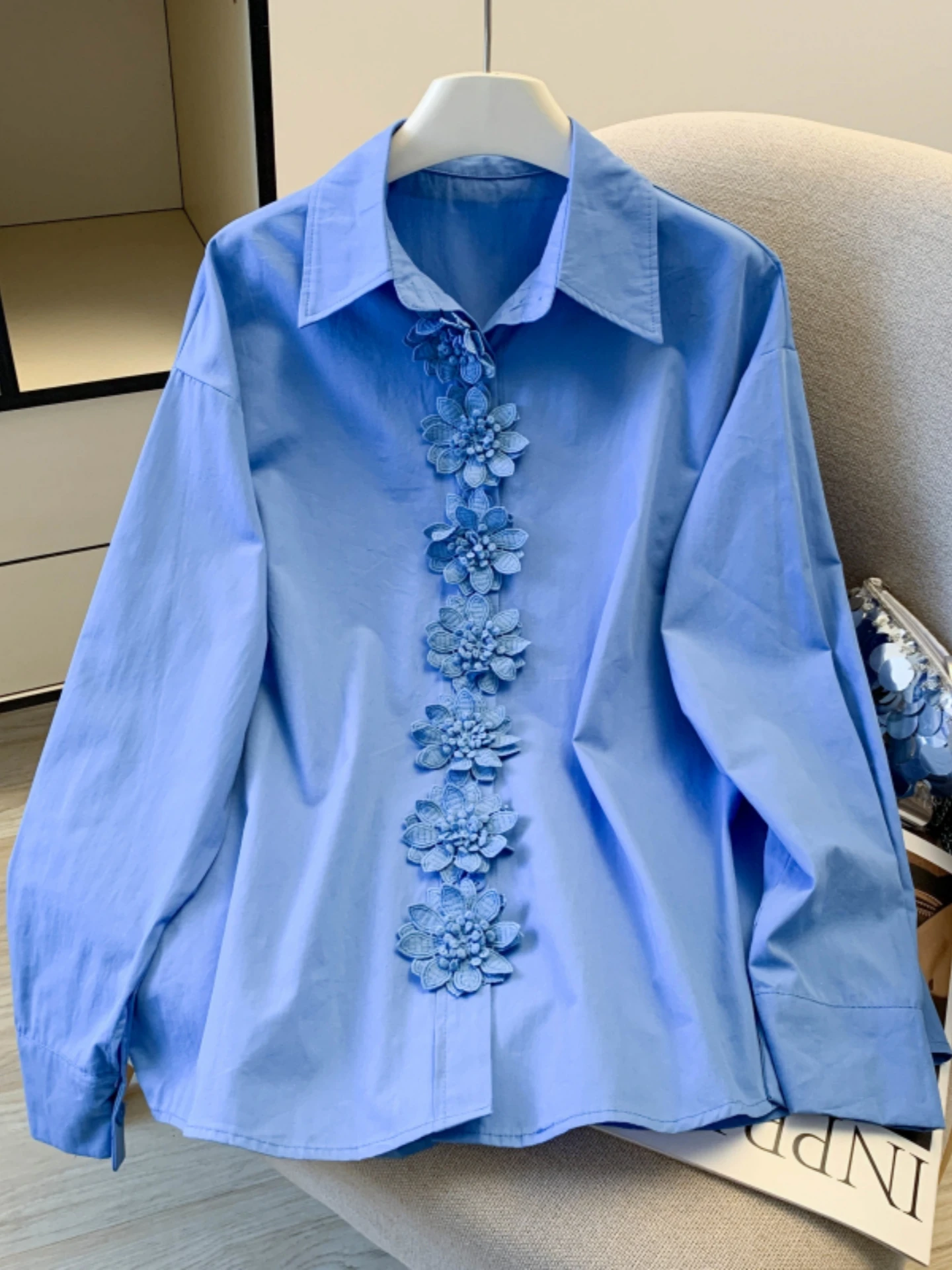 Slimming Design Large Size Beautiful Long Sleeve Women's Shirt Spring Autumn New Style Unique Floral 3D Decoration Base Layer...
Slimming Design Large Size Beautiful Long Sleeve Women's Shirt Spring Autumn New Style Unique Floral 3D Decoration Base Layer...