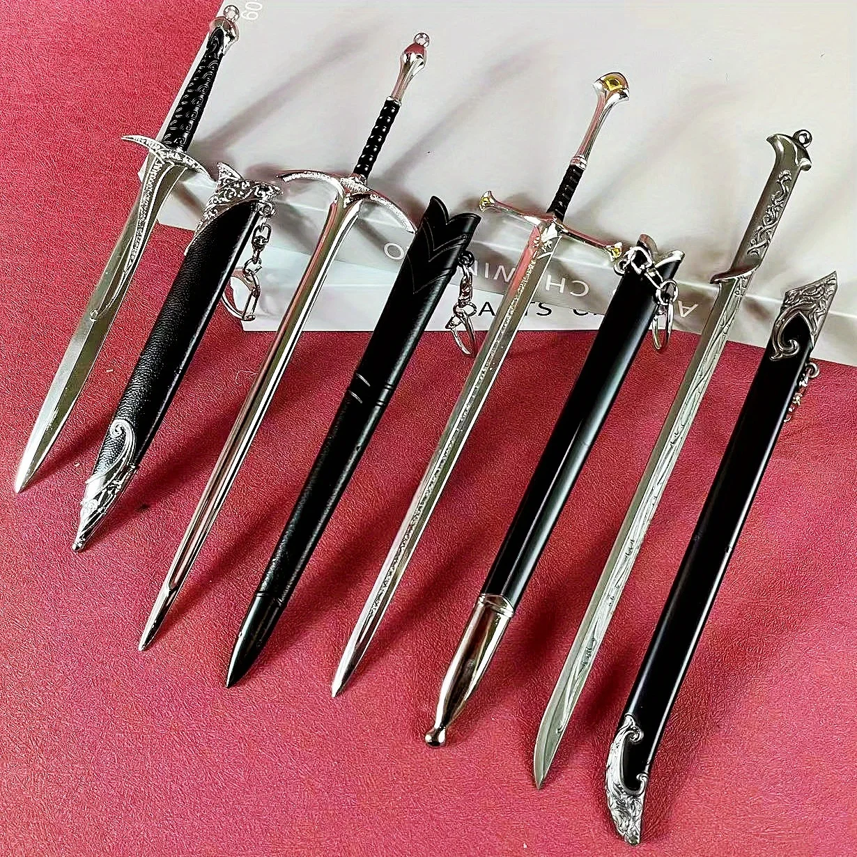 8.6inch Baggins Katana Ring Aragorn Sword Metal Ninja Knife Medieval Glamdring Narthil Japanese Katana Samurai Sabre Toy Gift
8.6inch Baggins Katana Ring Aragorn Sword Metal Ninja Knife Medieval Glamdring Narthil Japanese Katana Samurai Sabre Toy Gift