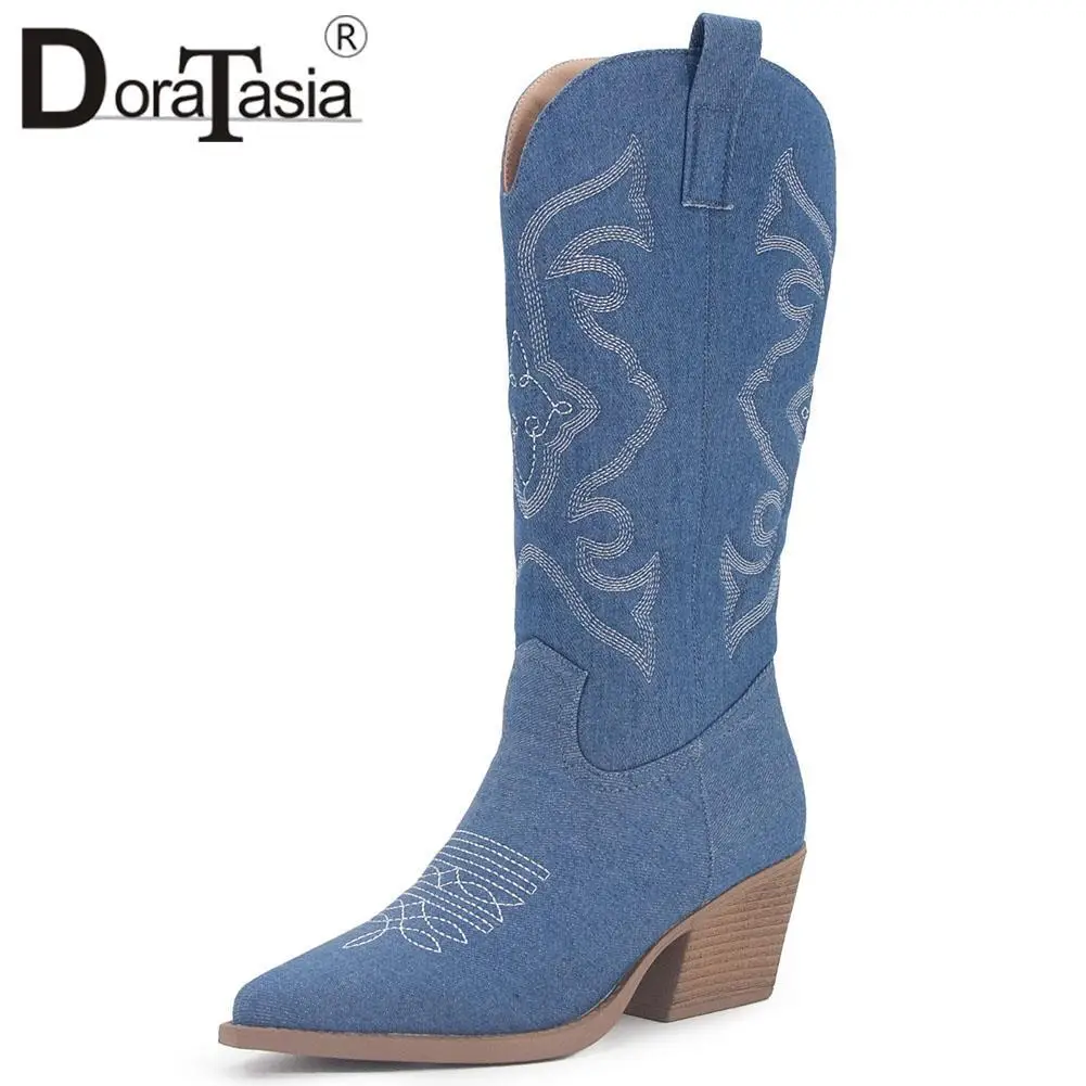New Female Block Chunky High Heels Western Cowgirl Boots Fashion Denim Embroider Pointed Toe Boots For Women Party Woman Shoes
New Female Block Chunky High Heels Western Cowgirl Boots Fashion Denim Embroider Pointed Toe Boots For Women Party Woman Shoes