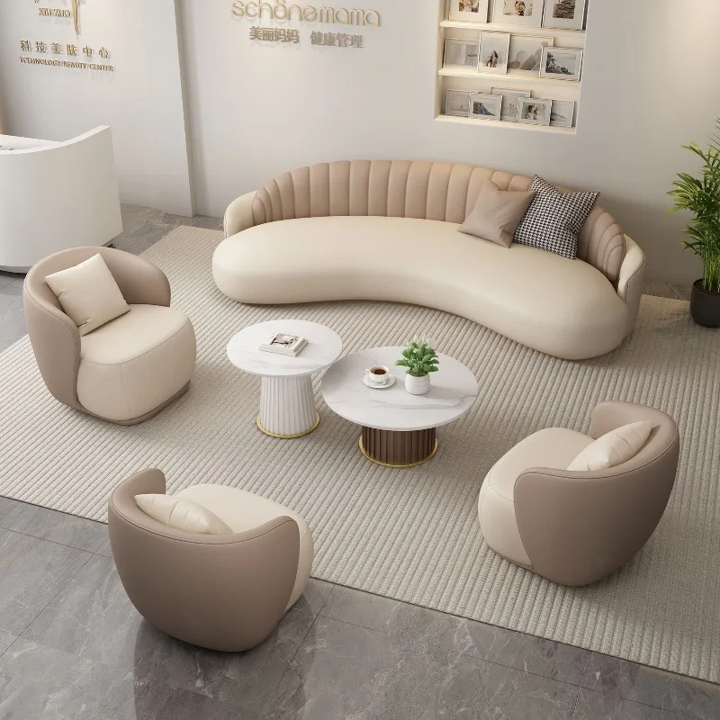 Light luxury and comfortable clothing store, beauty salon, rest area, lobby reception, office sofa, curved negotiation sofa
Light luxury and comfortable clothing store, beauty salon, rest area, lobby reception, office sofa, curved negotiation sofa