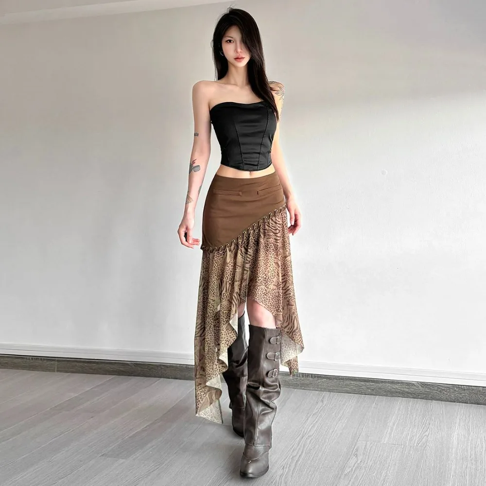 Modern Baroque Leopard Print Skirt Asymmetrical Patchwork Midi Slim Fit High Waist Vintage Artistic Chic Skirt Melange Fashion
Modern Baroque Leopard Print Skirt Asymmetrical Patchwork Midi Slim Fit High Waist Vintage Artistic Chic Skirt Melange Fashion