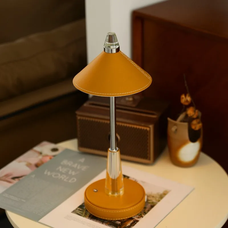 Decorative desk lamp, bedroom bedside premium bedside lamp charging touch atmosphere night light
Decorative desk lamp, bedroom bedside premium bedside lamp charging touch atmosphere night light