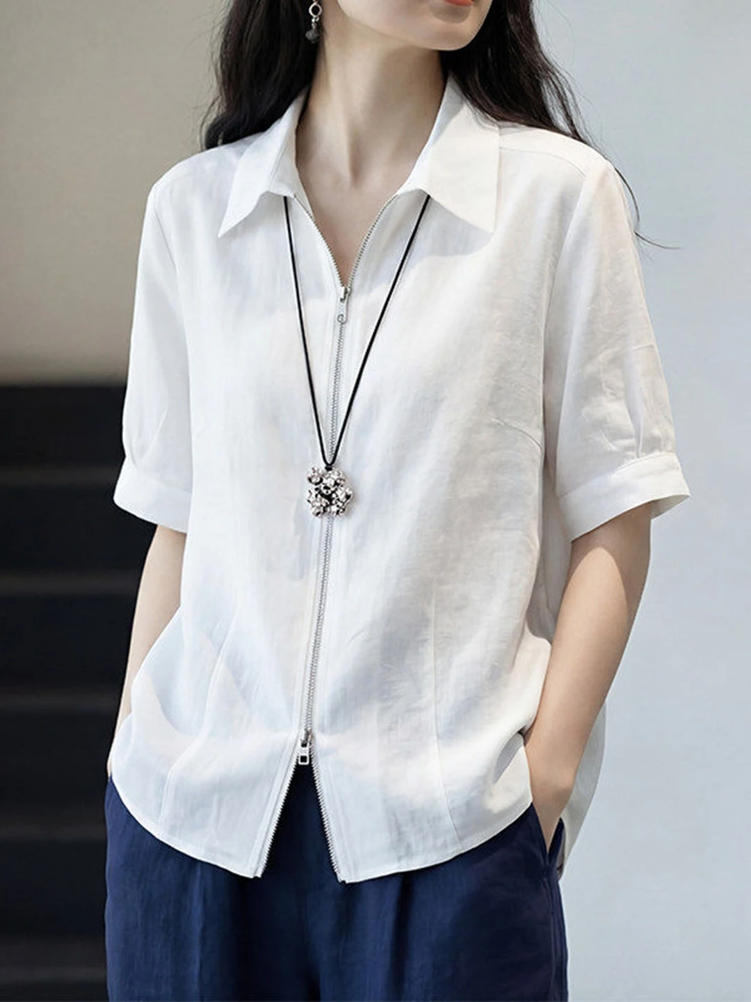White Pure Cotton Short Sleeve Shirt Women's Loose Fit Design Summer New Style plus Size Slimming Effect Casual Top
White Pure Cotton Short Sleeve Shirt Women's Loose Fit Design Summer New Style plus Size Slimming Effect Casual Top