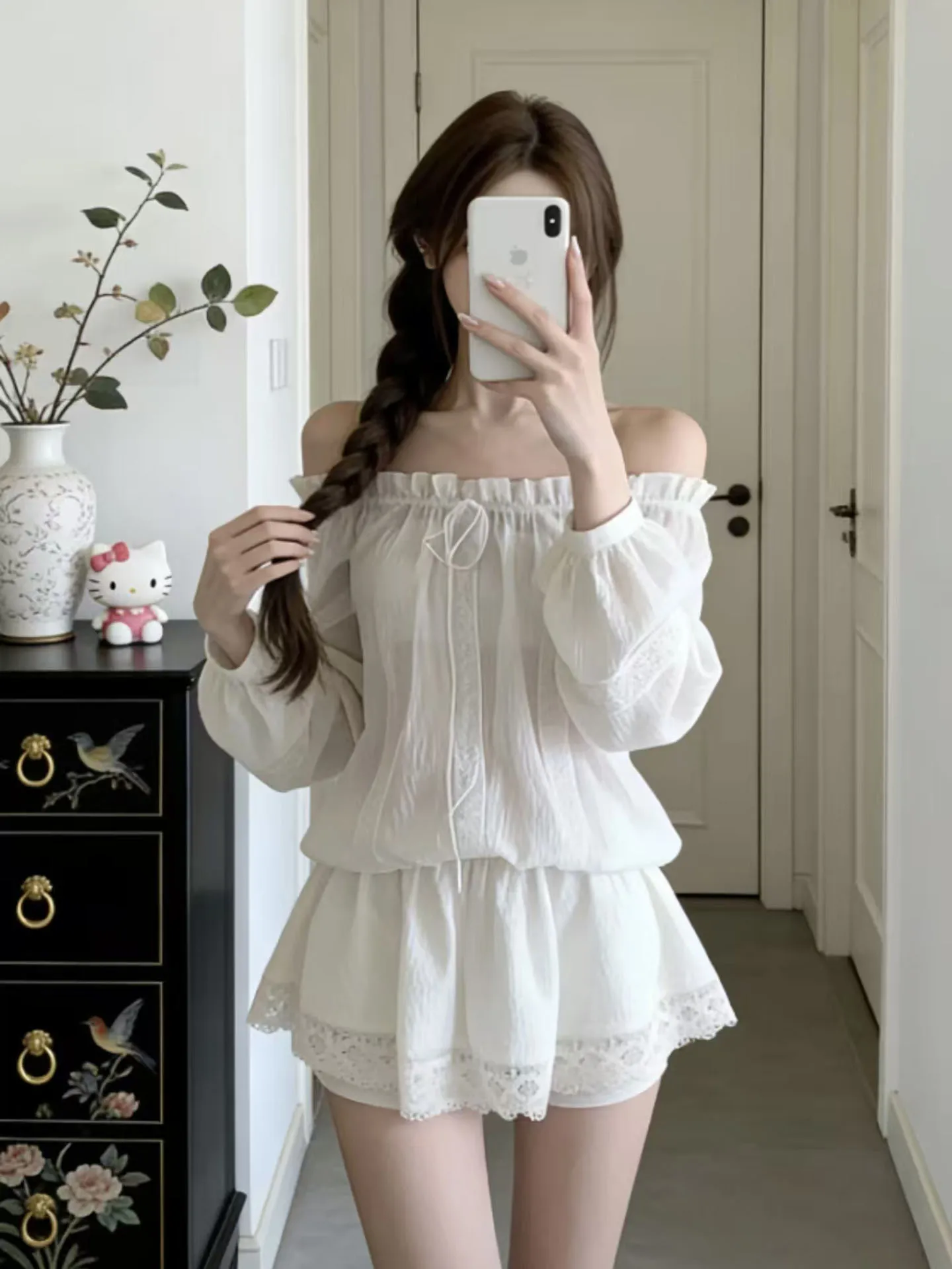 Elegant Waist-Cinched Lantern Sleeve Dress Spring Summer Short A-Line Skirt Breathable Cotton Comfortable Commute Style
Elegant Waist-Cinched Lantern Sleeve Dress Spring Summer Short A-Line Skirt Breathable Cotton Comfortable Commute Style