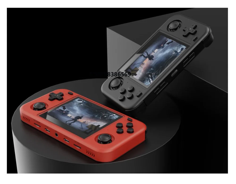 3.5 Inch IPS High Definition Retro Handheld Game Console Portable Console O30S
3.5 Inch IPS High Definition Retro Handheld Game Console Portable Console O30S
