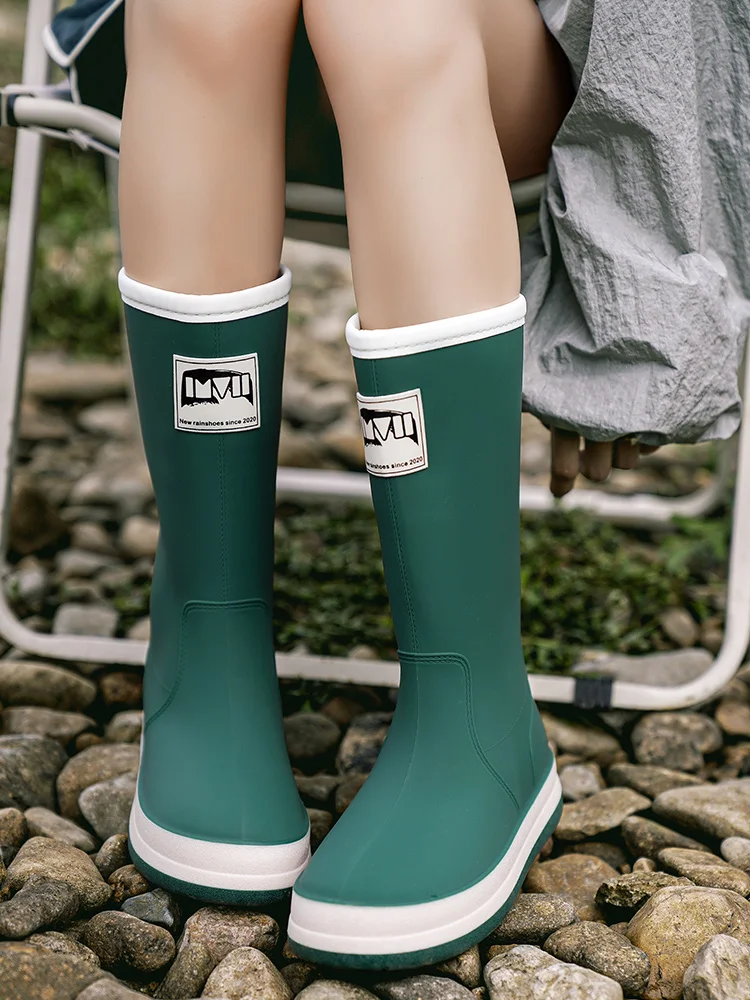 Водонепроницаемые и нескользящие резиновые сапоги с высокой трубкой для мужчин и женщин, повседневный материал из ПВХ для альпинизма на открытом воздухе
Водонепроницаемые и нескользящие резиновые сапоги с высокой трубкой для мужчин и женщин, повседневный материал из ПВХ для альпинизма на открытом воздухе