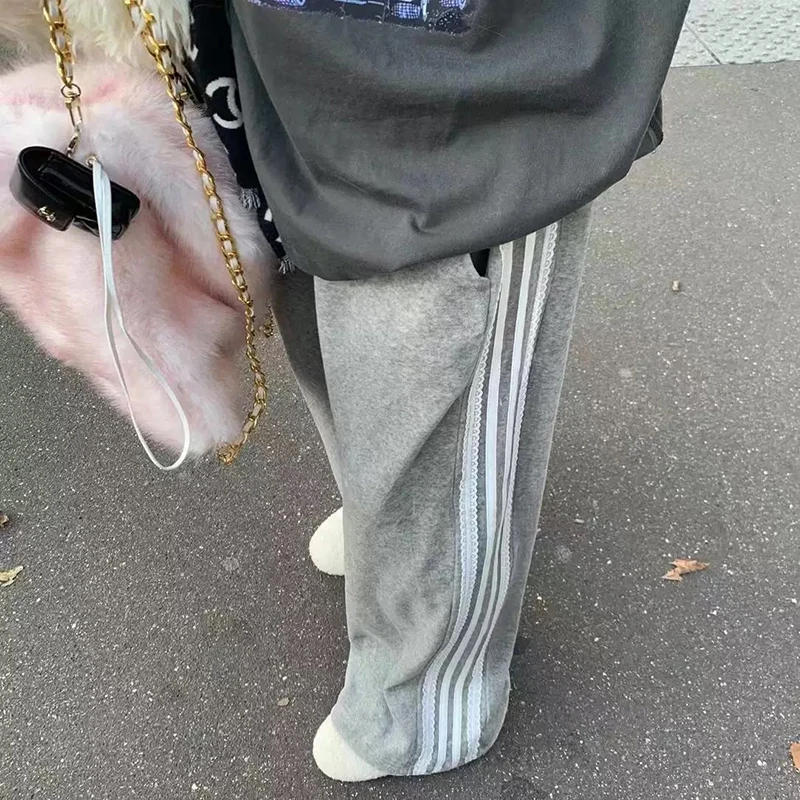 Gidyq Striped Wide Leg Pants Women Lace Patchwork Chic Sweatpants Korean Fashion Harajuku Streetwear Female Trousers New
Gidyq Striped Wide Leg Pants Women Lace Patchwork Chic Sweatpants Korean Fashion Harajuku Streetwear Female Trousers New