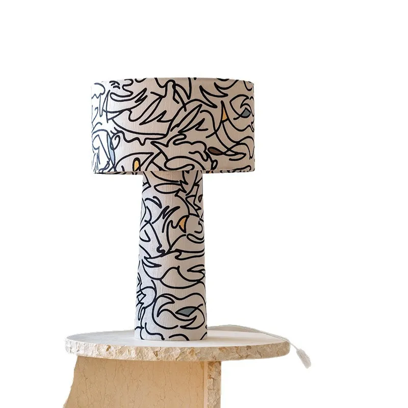 Pattern bedroom bedside study decorative lamp French medieval desk lamp high sense
Pattern bedroom bedside study decorative lamp French medieval desk lamp high sense