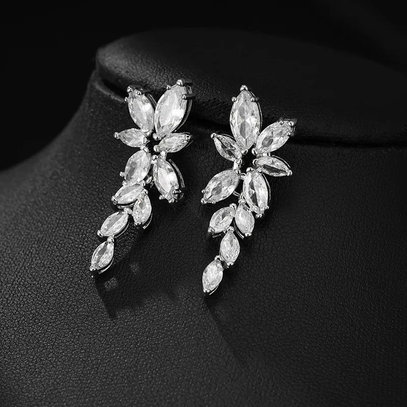 Delicate Lace Leaf Wheat Ball Silver Irregular Shape No Ear Piercing Ear Stud Ear Clip Jewelry Gift For Women
Delicate Lace Leaf Wheat Ball Silver Irregular Shape No Ear Piercing Ear Stud Ear Clip Jewelry Gift For Women