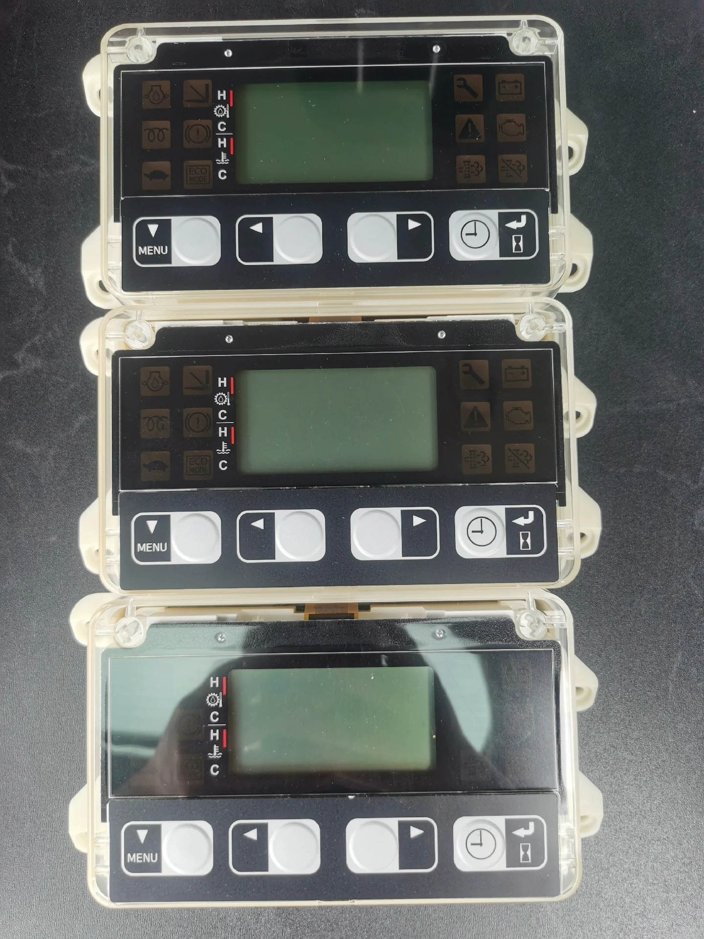 New Genuine Instrument Cluster 57160-36863-71 for To yota 8F 5-8Ton Forklift 8FD50 8FD60 8FD70 8FD80 Original Parts 1pcs
New Genuine Instrument Cluster 57160-36863-71 for To yota 8F 5-8Ton Forklift 8FD50 8FD60 8FD70 8FD80 Original Parts 1pcs