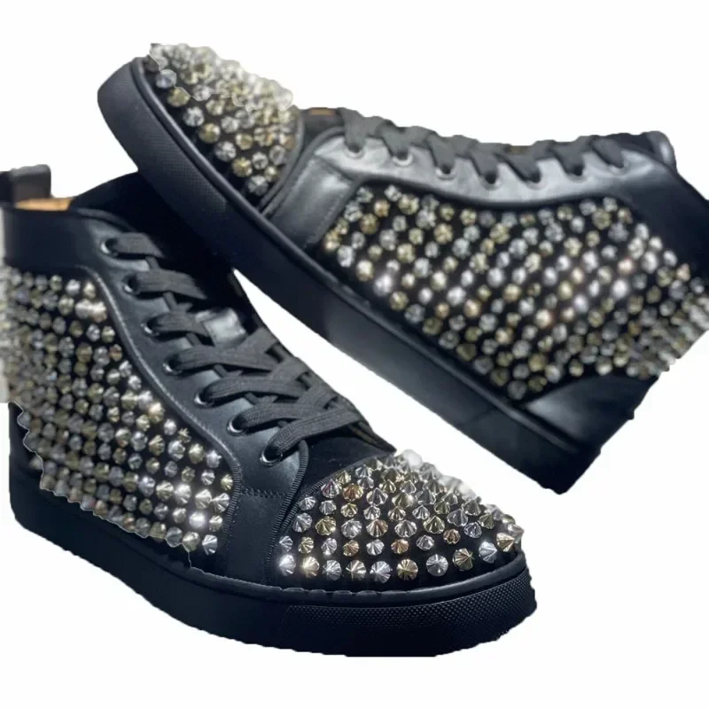 Fashion High Top Red Bottom Shoes For Men Women Luxury Trainers Driving Spiked All Gold Silver Rivets Black Genuine Leather
Fashion High Top Red Bottom Shoes For Men Women Luxury Trainers Driving Spiked All Gold Silver Rivets Black Genuine Leather