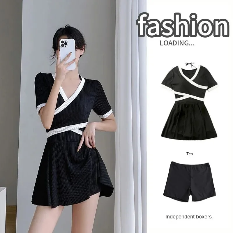 Women's Korean Style Swimdress Set Plus Size Conservative Tankini with Shorts Tummy Control Black White Stripe Beach Pool Spa
Women's Korean Style Swimdress Set Plus Size Conservative Tankini with Shorts Tummy Control Black White Stripe Beach Pool Spa