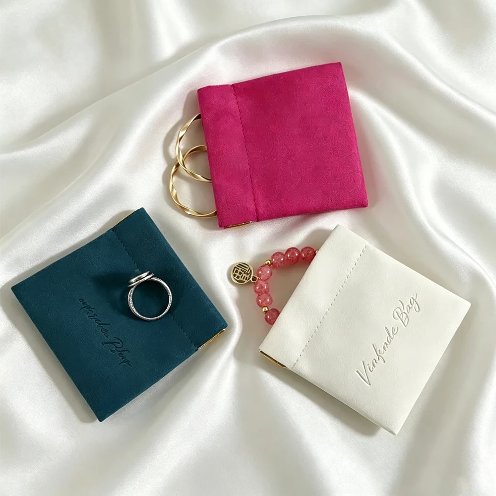 50Pcs Custom Logo 8*8cm Microfiber Jewelry Pouch Shrapnel Bag Automatic Closed Makeup Bags Travel Cosmetic Lipstick Gift Pouch
50Pcs Custom Logo 8*8cm Microfiber Jewelry Pouch Shrapnel Bag Automatic Closed Makeup Bags Travel Cosmetic Lipstick Gift Pouch