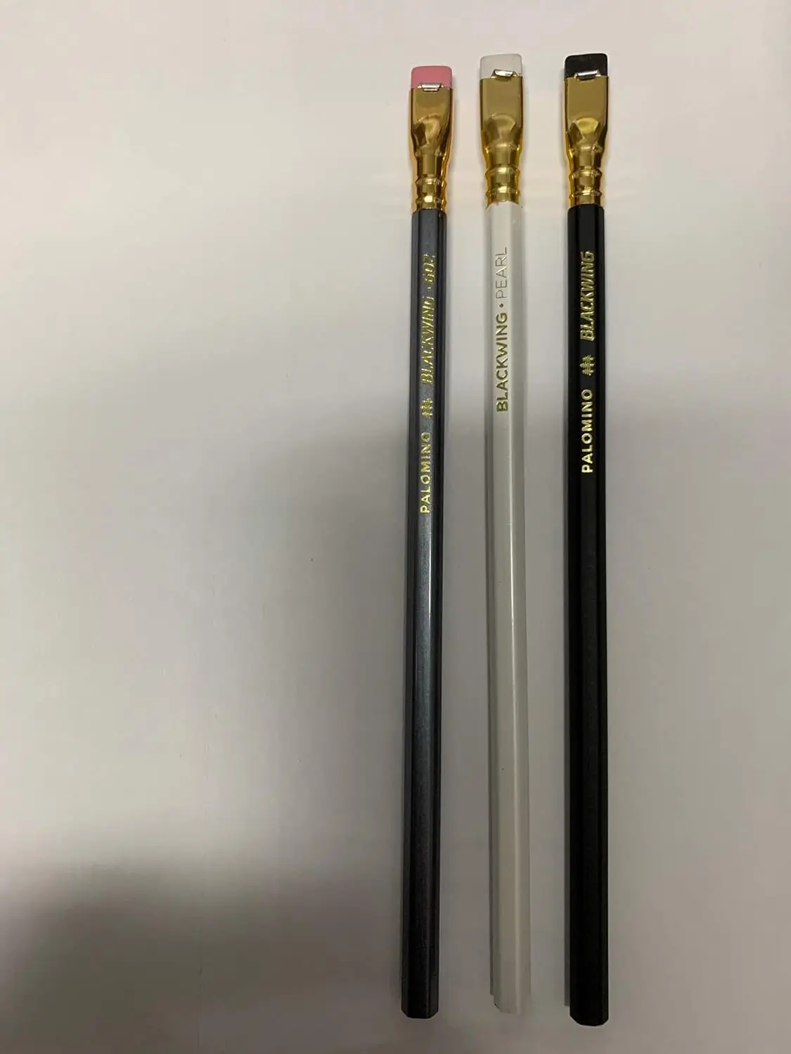 Blackwing PALOMINO Pencils Set - 3 Styles (Original, 602, Pearl) for Collectors
Blackwing PALOMINO Pencils Set - 3 Styles (Original, 602, Pearl) for Collectors