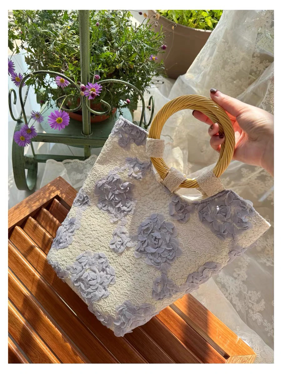 Lace Three-dimensional Flower Bamboo Ring Handbag Retro Versatile Daily Women's Bag
Lace Three-dimensional Flower Bamboo Ring Handbag Retro Versatile Daily Women's Bag