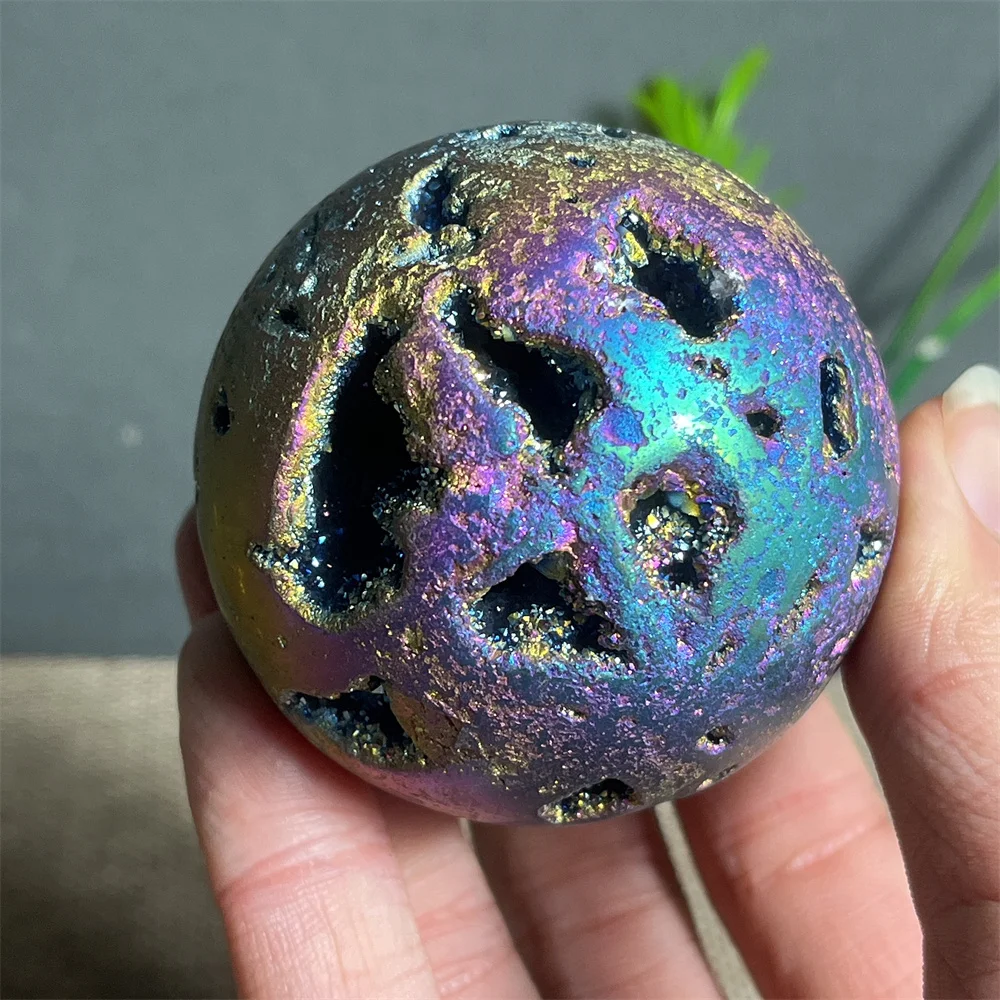 Aura Druzy Sphere Ball Natural Crystal Specimen Stone Quartz Mineral Spiritual Energy Specimen Reiki Home Decoration+Stand
Aura Druzy Sphere Ball Natural Crystal Specimen Stone Quartz Mineral Spiritual Energy Specimen Reiki Home Decoration+Stand