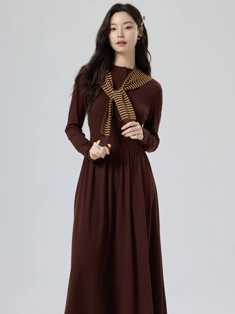 Вязаное платье Chai Seventeen Camere для женщин, осенне-зимнее, с завышенной талией, А-силуэт, миди, французский стиль, с длинными рукавами, сшитое из разных тканей
Вязаное платье Chai Seventeen Camere для женщин, осенне-зимнее, с завышенной талией, А-силуэт, миди, французский стиль, с длинными рукавами, сшитое из разных тканей