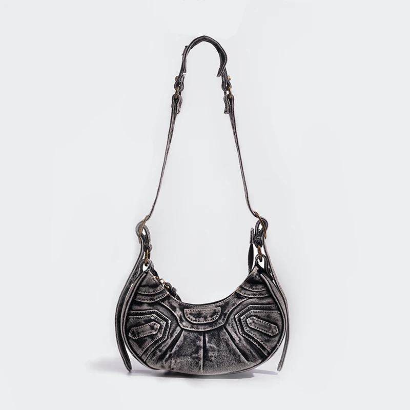 2024 New Women Bags Niche Design Retro Denim Tassel Rivets Casual One-Shoulder Crossbody Handbag
2024 New Women Bags Niche Design Retro Denim Tassel Rivets Casual One-Shoulder Crossbody Handbag