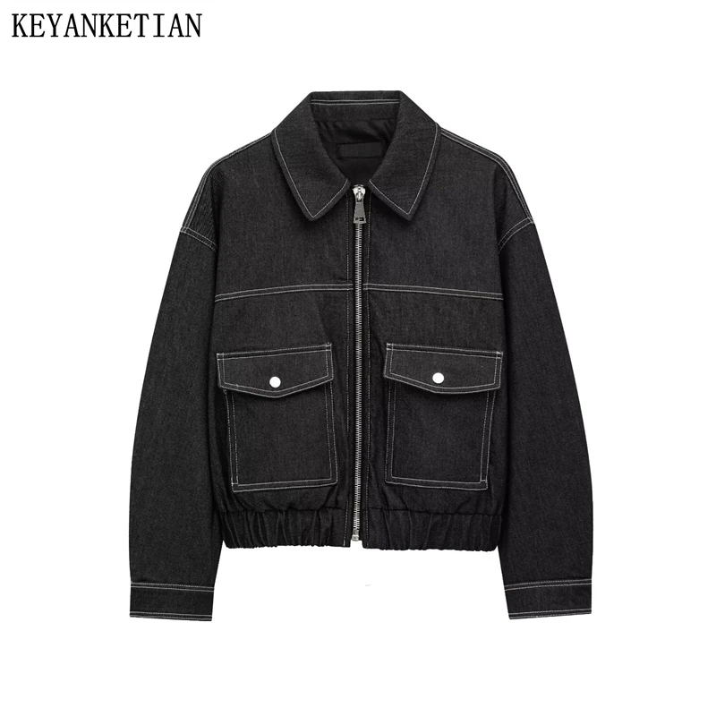 KEYANKETIAN 2025 Spring New Women's Bright Line Decoration Denim jacket Unisex style Flap Pockets Loose Cropped Zipper Outerwear
KEYANKETIAN 2025 Spring New Women's Bright Line Decoration Denim jacket Unisex style Flap Pockets Loose Cropped Zipper Outerwear