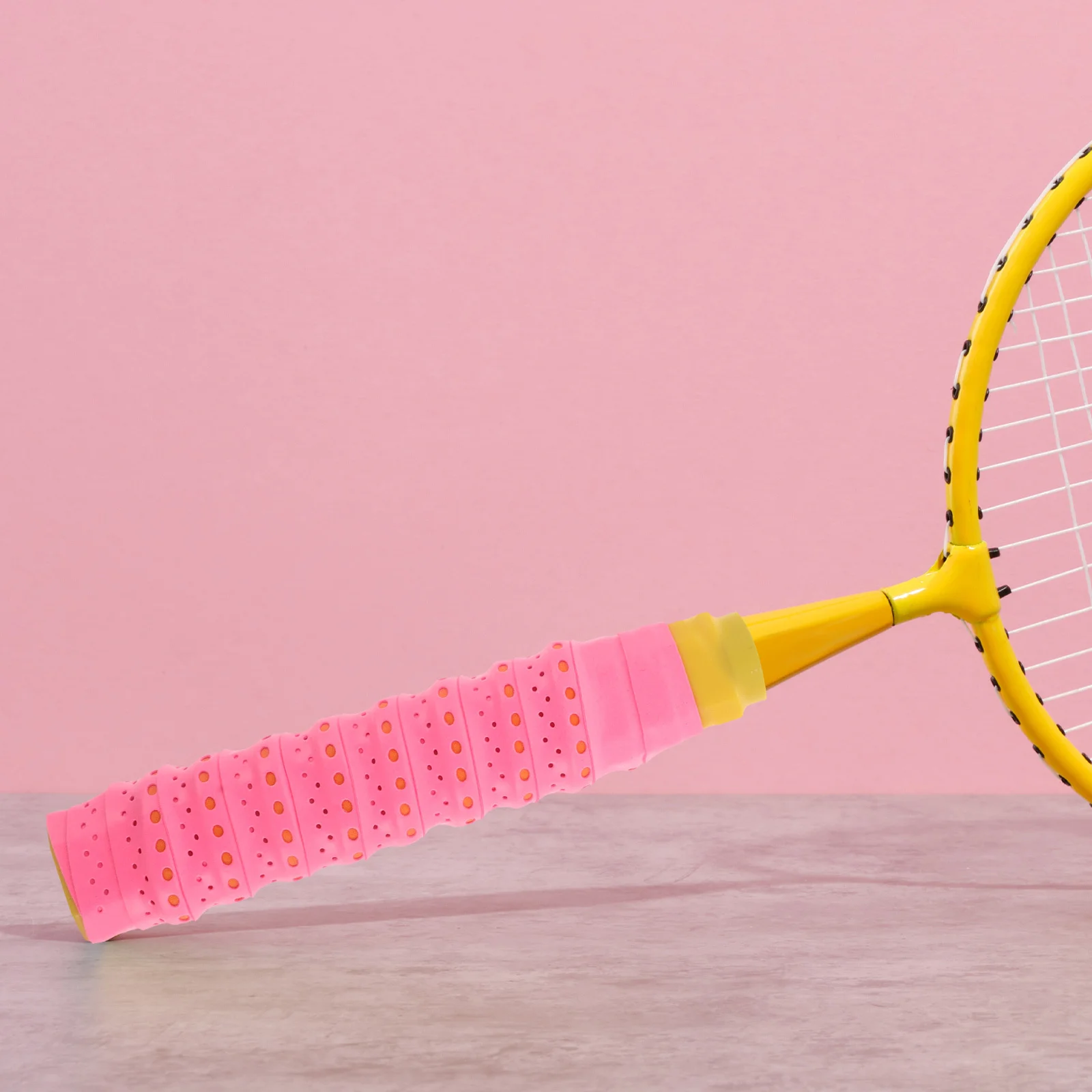 4Pcs Badminton Racket Dragon Bone Grip Tape Dual Color Stretchable Sweat Absorbing Anti-Slip Handle Wrap Overgrip Protector 
4Pcs Badminton Racket Dragon Bone Grip Tape Dual Color Stretchable Sweat Absorbing Anti-Slip Handle Wrap Overgrip Protector