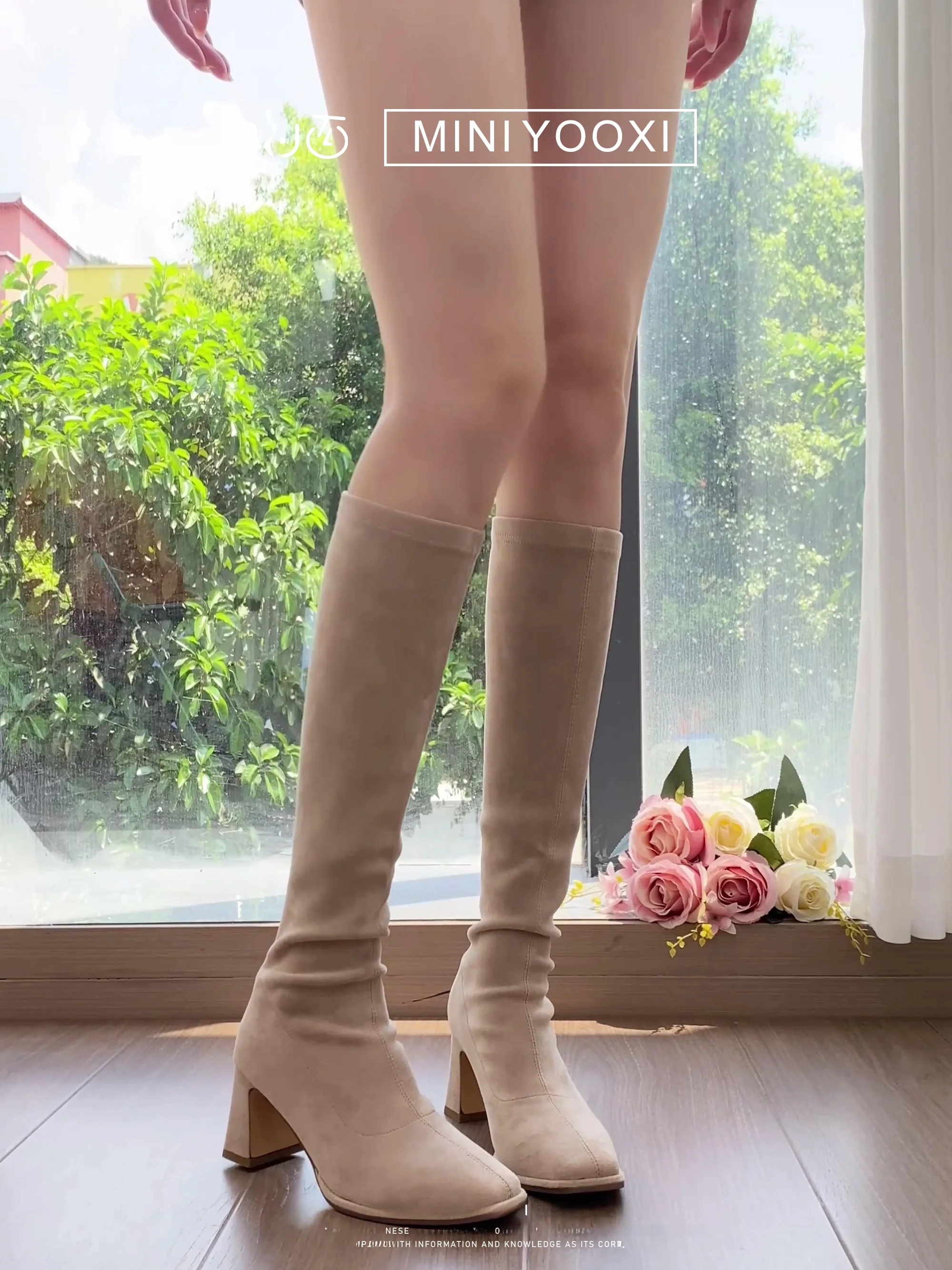 Женские зимние новые высокие сапоги на каблуке с квадратным носком, эластичные, облегающие, на толстом каблуке, выше колена, с высоким голенищем, на меху
Женские зимние новые высокие сапоги на каблуке с квадратным носком, эластичные, облегающие, на толстом каблуке, выше колена, с высоким голенищем, на меху