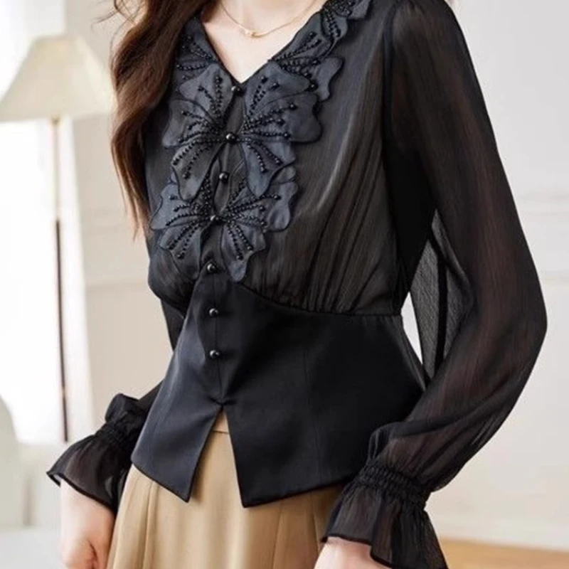 2025 Spring Fall Women French Style Beading Embroidery Black Lantern Sleeve Top Shirt , Woman Female Slim Casual Tops Shirts
2025 Spring Fall Women French Style Beading Embroidery Black Lantern Sleeve Top Shirt , Woman Female Slim Casual Tops Shirts