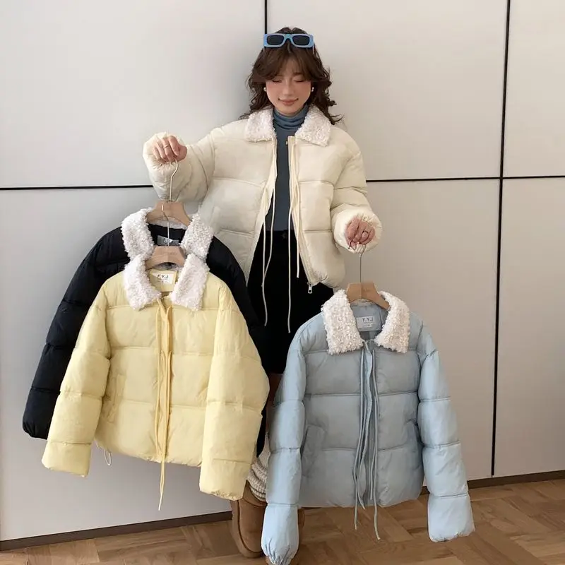 Парки женские для девочек короткие осенние с вельветовой подкладкой на пуговицах в рубчик подол пушистые студенческие мягкие молодежные непринужденные минималистичные привлекательные
Парки женские для девочек короткие осенние с вельветовой подкладкой на пуговицах в рубчик подол пушистые студенческие мягкие молодежные непринужденные минималистичные привлекательные