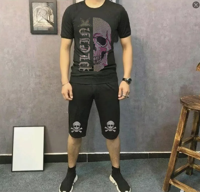 Men Designer Outfit Summer Sets Brand Tracksuit Short Sleeve Comfortable Breathable Lightweight Sports Rhinestones Running Daily
Men Designer Outfit Summer Sets Brand Tracksuit Short Sleeve Comfortable Breathable Lightweight Sports Rhinestones Running Daily