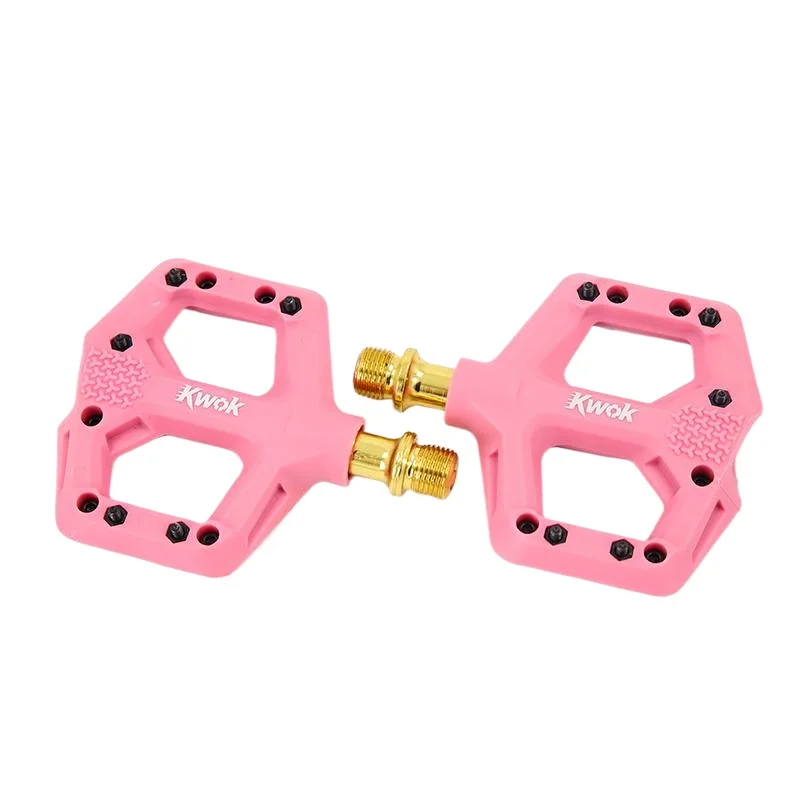 KWOK Nylon Fiber Bicycle MTB Pedal Anti-Slip for Road And Folding Bikes CR-MO Steel 3-Bearing Pedal
KWOK Nylon Fiber Bicycle MTB Pedal Anti-Slip for Road And Folding Bikes CR-MO Steel 3-Bearing Pedal
