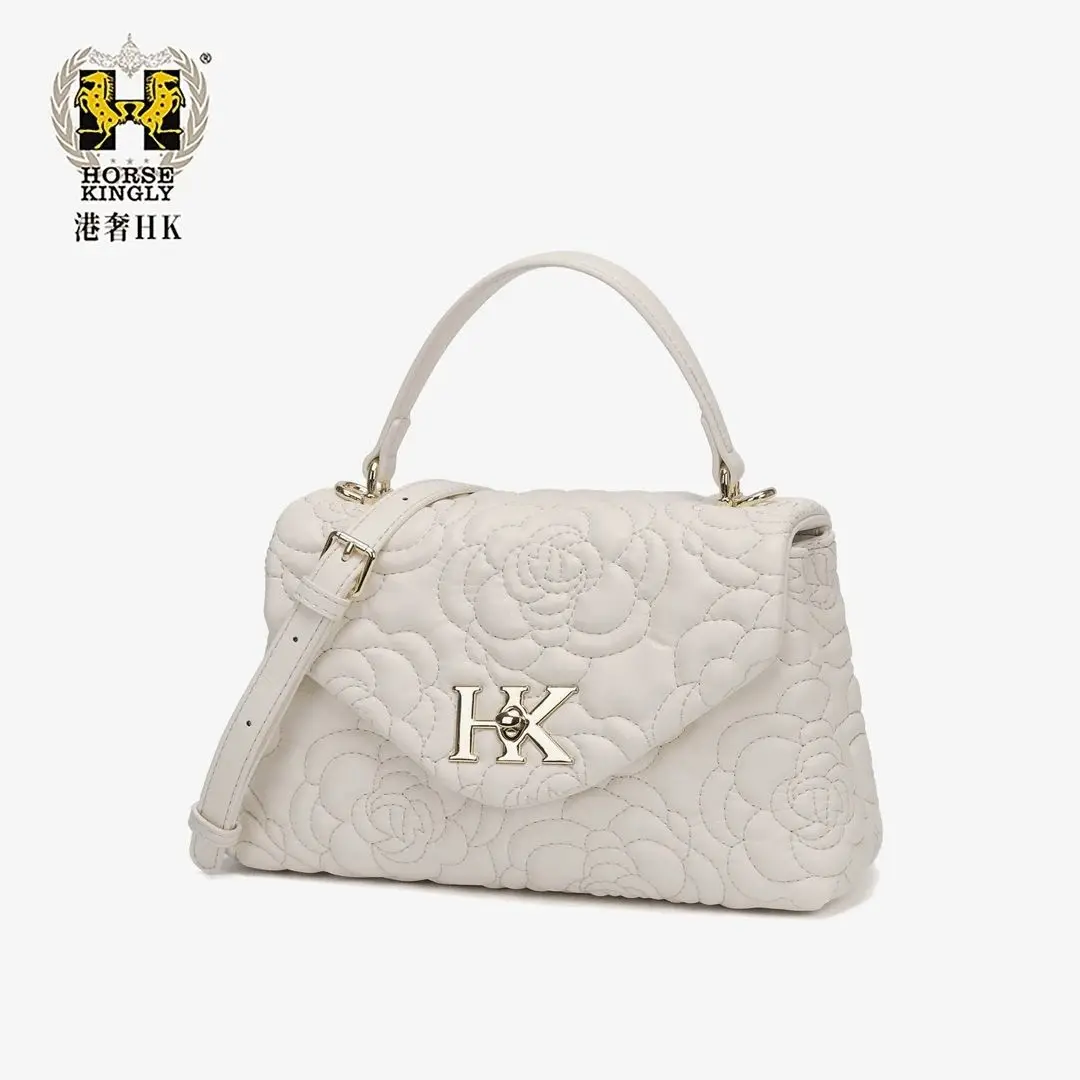 Mountain Camellia Embroidery Thread Fashion Women's Bag Single Shoulder Crossbody Handheld Commuter Women's Bag
Mountain Camellia Embroidery Thread Fashion Women's Bag Single Shoulder Crossbody Handheld Commuter Women's Bag