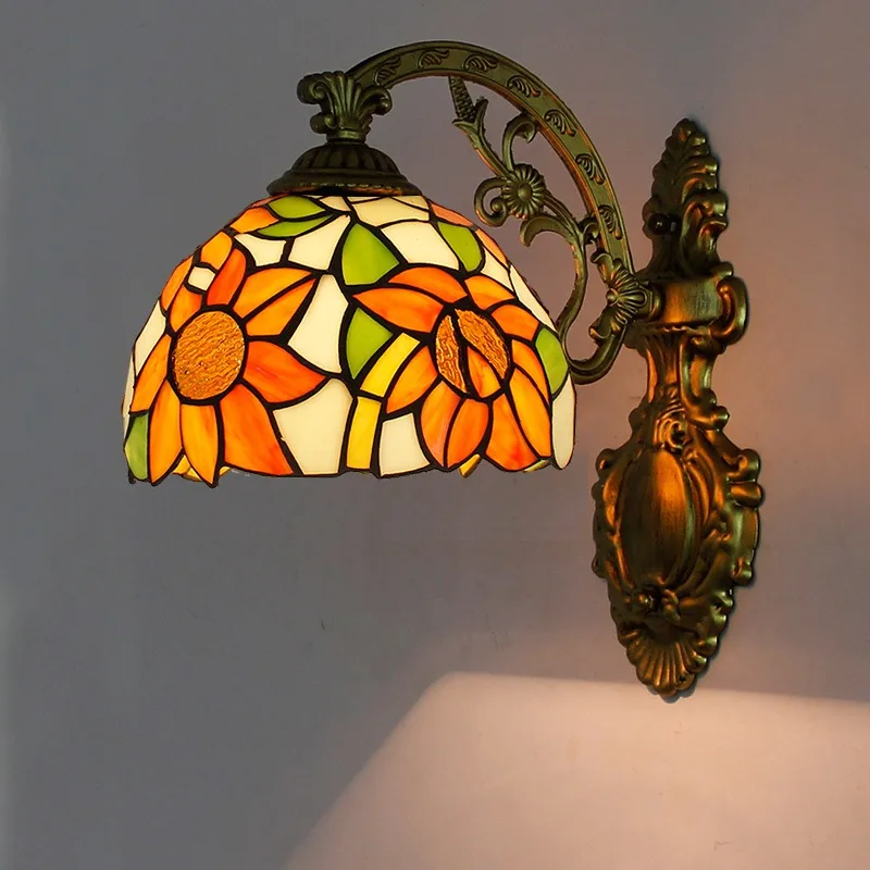 European retro wall lamp mirror headlamp pastoral bedroom aisle living room bedside wall lamp bathroom mirror
European retro wall lamp mirror headlamp pastoral bedroom aisle living room bedside wall lamp bathroom mirror