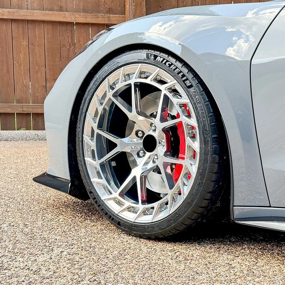 XINGTU пользовательские вогнутые гоночные колеса из углеродного волокна 18/19/20 дюймов сверхлегкий дизайн для суперкарков кованый алюминий новый 100 мм
XINGTU пользовательские вогнутые гоночные колеса из углеродного волокна 18/19/20 дюймов сверхлегкий дизайн для суперкарков кованый алюминий новый 100 мм