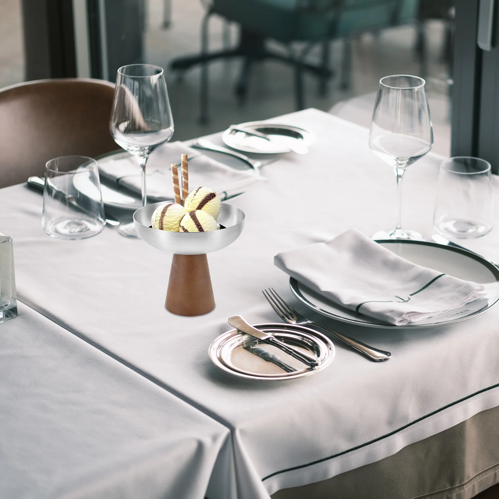 150Ml Stainless Steel Dessert Bowl with Wooden Stand High Footed Cup for Ice Cream Pudding Fruit Salad Appetizer Serving
150Ml Stainless Steel Dessert Bowl with Wooden Stand High Footed Cup for Ice Cream Pudding Fruit Salad Appetizer Serving