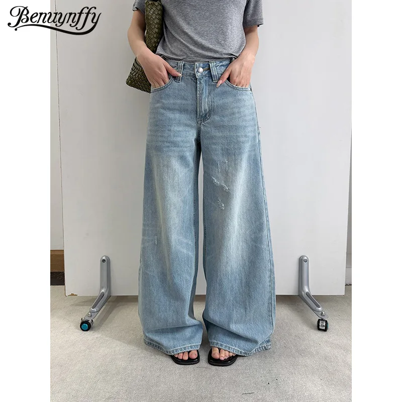 Benuynffy American Retro Baggy Wide Leg Jeans Women 2026 Summer New Streetwear Mid Waisted Casual All-match Straight Leg Pants
Benuynffy American Retro Baggy Wide Leg Jeans Women 2026 Summer New Streetwear Mid Waisted Casual All-match Straight Leg Pants
