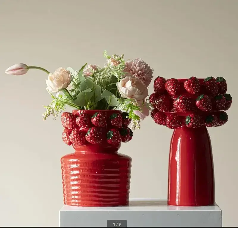 Strawberry Ceramic Vase Light Luxury Home Decoration Art Living Room Dining Table Dry Flower Arrangement
Strawberry Ceramic Vase Light Luxury Home Decoration Art Living Room Dining Table Dry Flower Arrangement