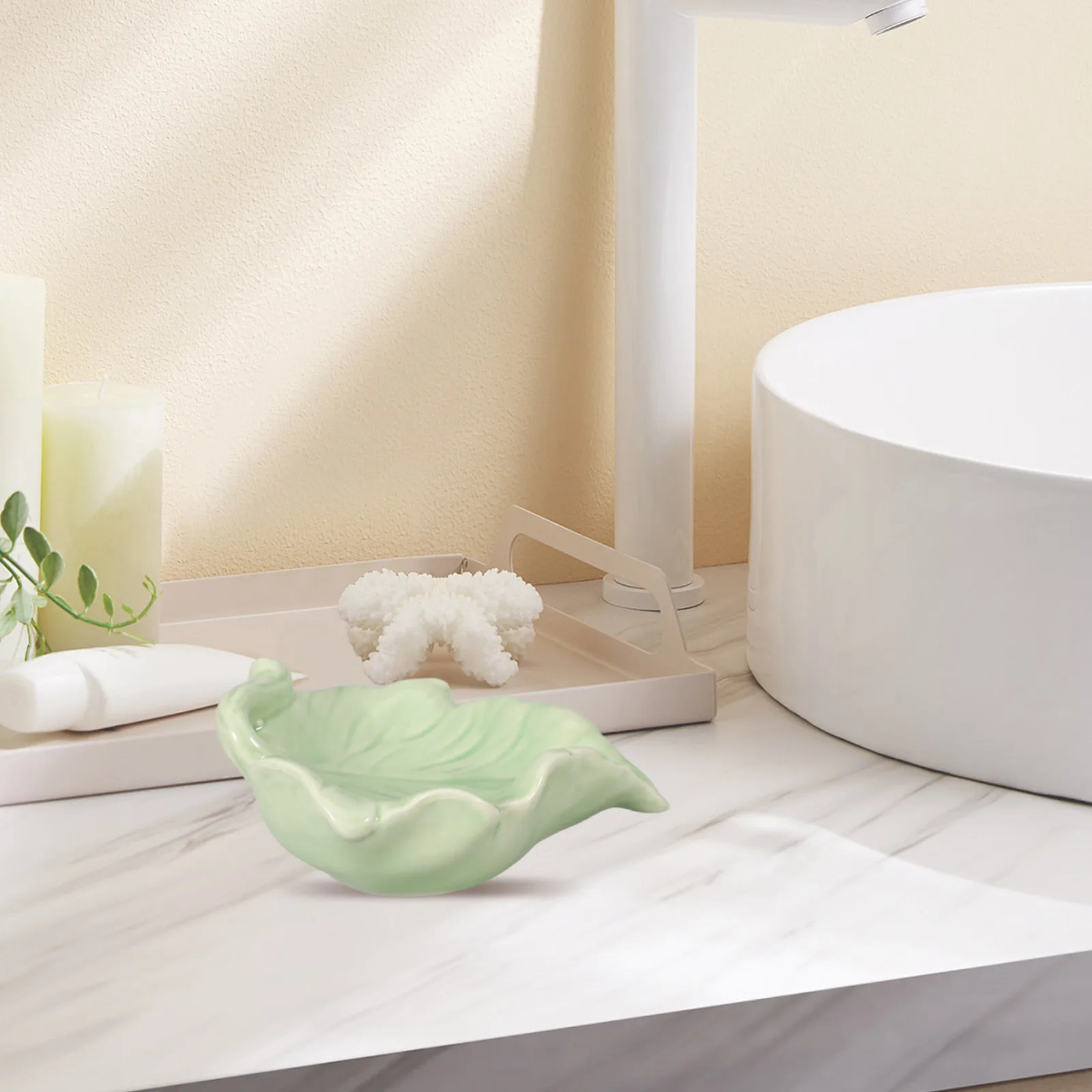 Leaf Shape Ceramic Soap Dish with Drainage Hole Stylish Bathroom Accessory Bar Soap Stand Holder for Kitchen Shower Sink
Leaf Shape Ceramic Soap Dish with Drainage Hole Stylish Bathroom Accessory Bar Soap Stand Holder for Kitchen Shower Sink