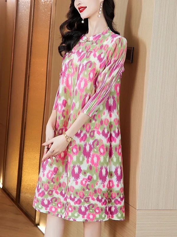 New Chinese Style Printed Loose Qipao Dress with Pleats Improved Version Spring Sensation Midi Length for Mommy Fashion
New Chinese Style Printed Loose Qipao Dress with Pleats Improved Version Spring Sensation Midi Length for Mommy Fashion