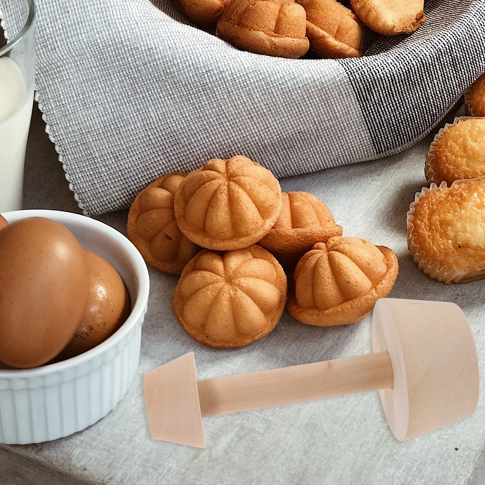 Wooden Egg Tart Mold for Baking Reusable Tartlet Moulds Dual-Ended Design Tart Presser Handheld Pastry Pusher Cake Mould 
Wooden Egg Tart Mold for Baking Reusable Tartlet Moulds Dual-Ended Design Tart Presser Handheld Pastry Pusher Cake Mould