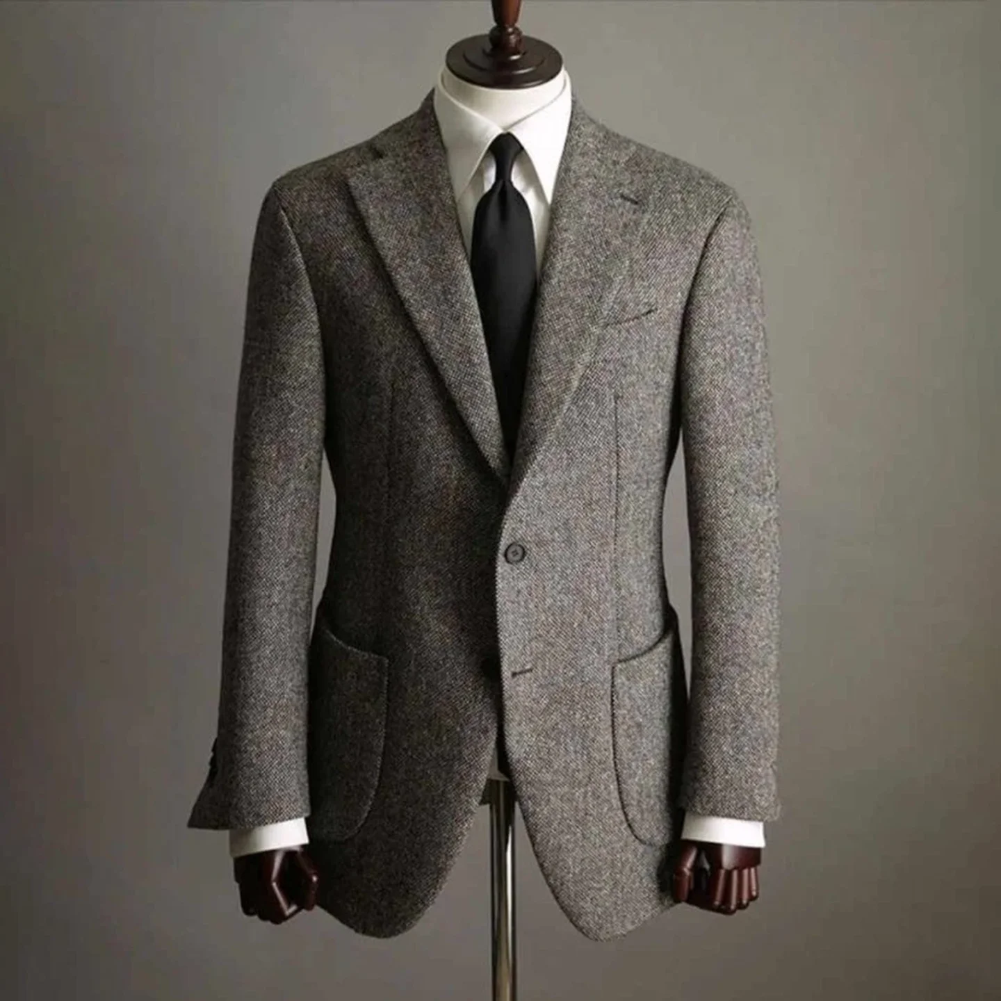 Vintage Grey Men's Suit Tweed Single Breasted Blazer Tuxedos Herringbone Wool Warm Business Regular Fit Jacket Customized
Vintage Grey Men's Suit Tweed Single Breasted Blazer Tuxedos Herringbone Wool Warm Business Regular Fit Jacket Customized