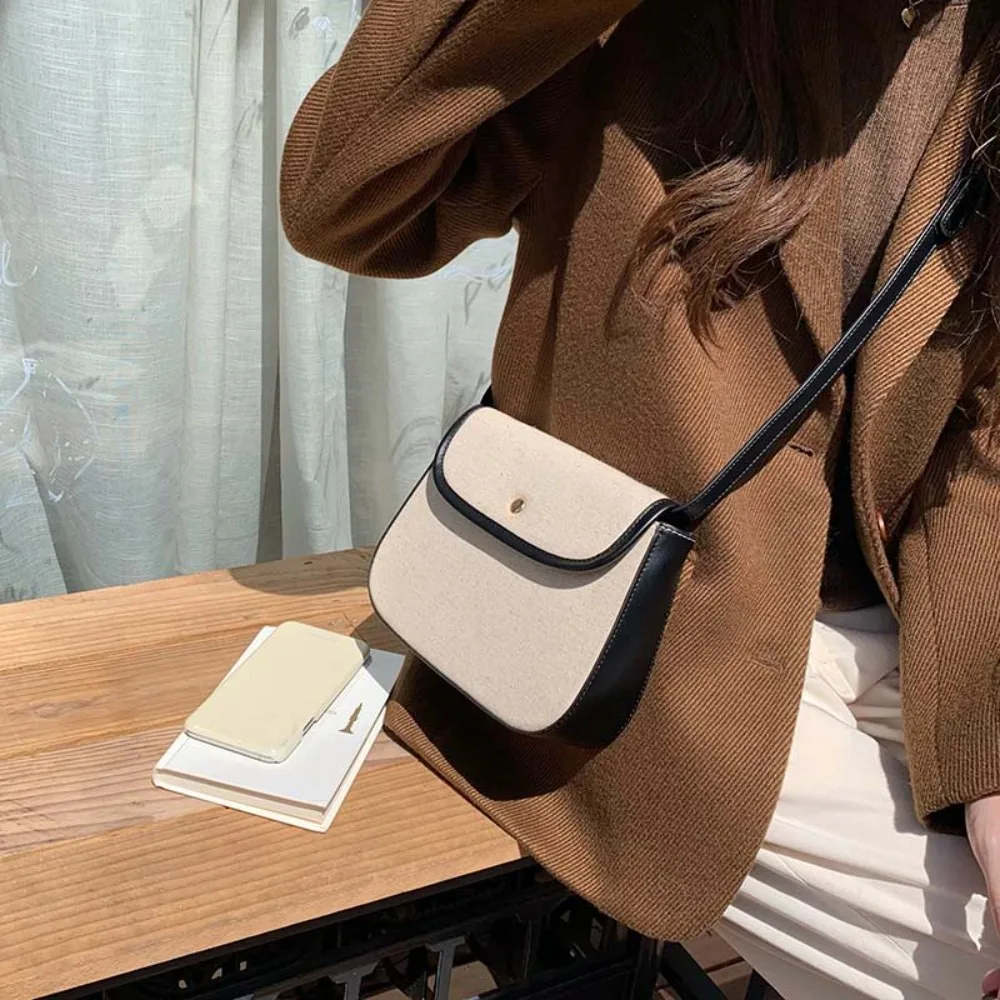 Elegant Women Small Square Bag Anti-Splash Water PU Canvas Underarm Bag Korean Style Magnetic Button Beige Shoulder Pouch
Elegant Women Small Square Bag Anti-Splash Water PU Canvas Underarm Bag Korean Style Magnetic Button Beige Shoulder Pouch
