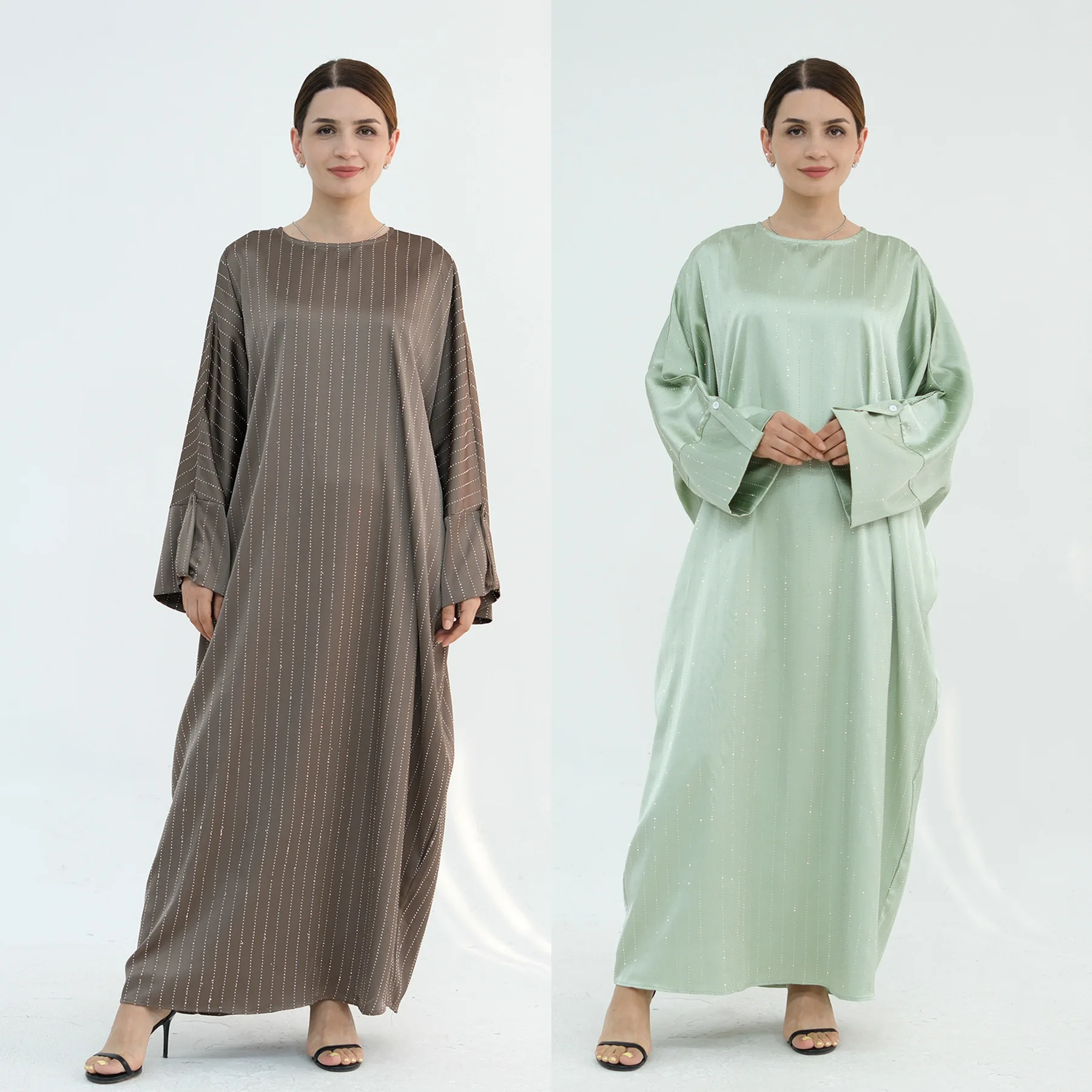 Ramadan Satin Abayas for Women Dubai Shiny Maxi Dress Muslim Kaftan Turkey Robe Eid Djellaba Kebaya Morocco Caftan Femme Abaya
Ramadan Satin Abayas for Women Dubai Shiny Maxi Dress Muslim Kaftan Turkey Robe Eid Djellaba Kebaya Morocco Caftan Femme Abaya