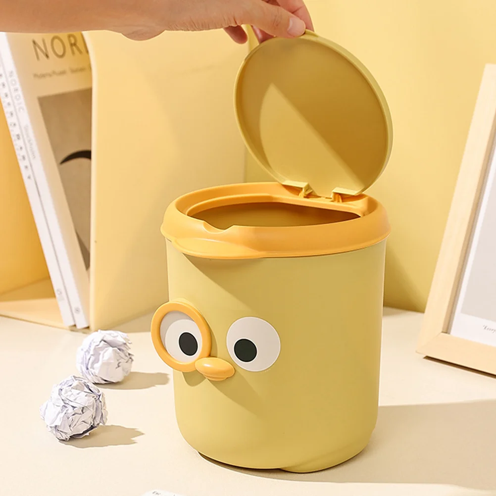 Cute Mini Trash Can Yellow PP Clamshell Lid Desktop Garbage Container Waste Bin for Bedroom Office Living Room Study Hold
Cute Mini Trash Can Yellow PP Clamshell Lid Desktop Garbage Container Waste Bin for Bedroom Office Living Room Study Hold
