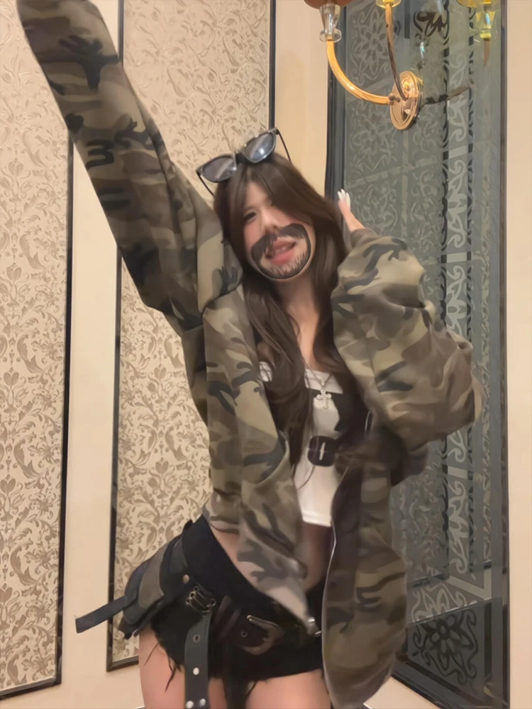 Американский ретро-кардиган-худи в стиле High Street с камуфляжным принтом, женский, весна-осень, новинка, оверсайз, парная верхняя одежда
Американский ретро-кардиган-худи в стиле High Street с камуфляжным принтом, женский, весна-осень, новинка, оверсайз, парная верхняя одежда